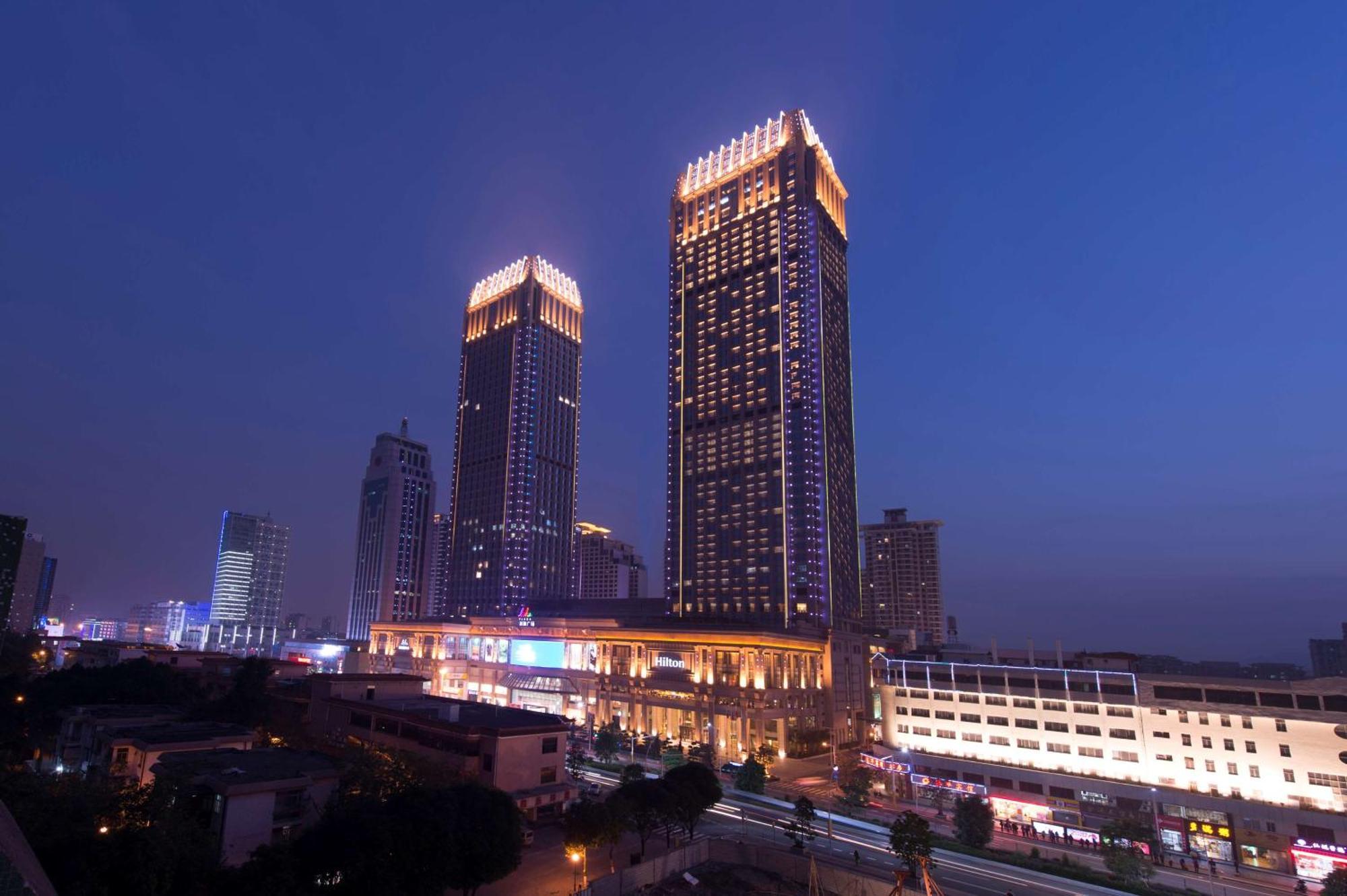 Hilton Zhongshan Downtown Екстериор снимка