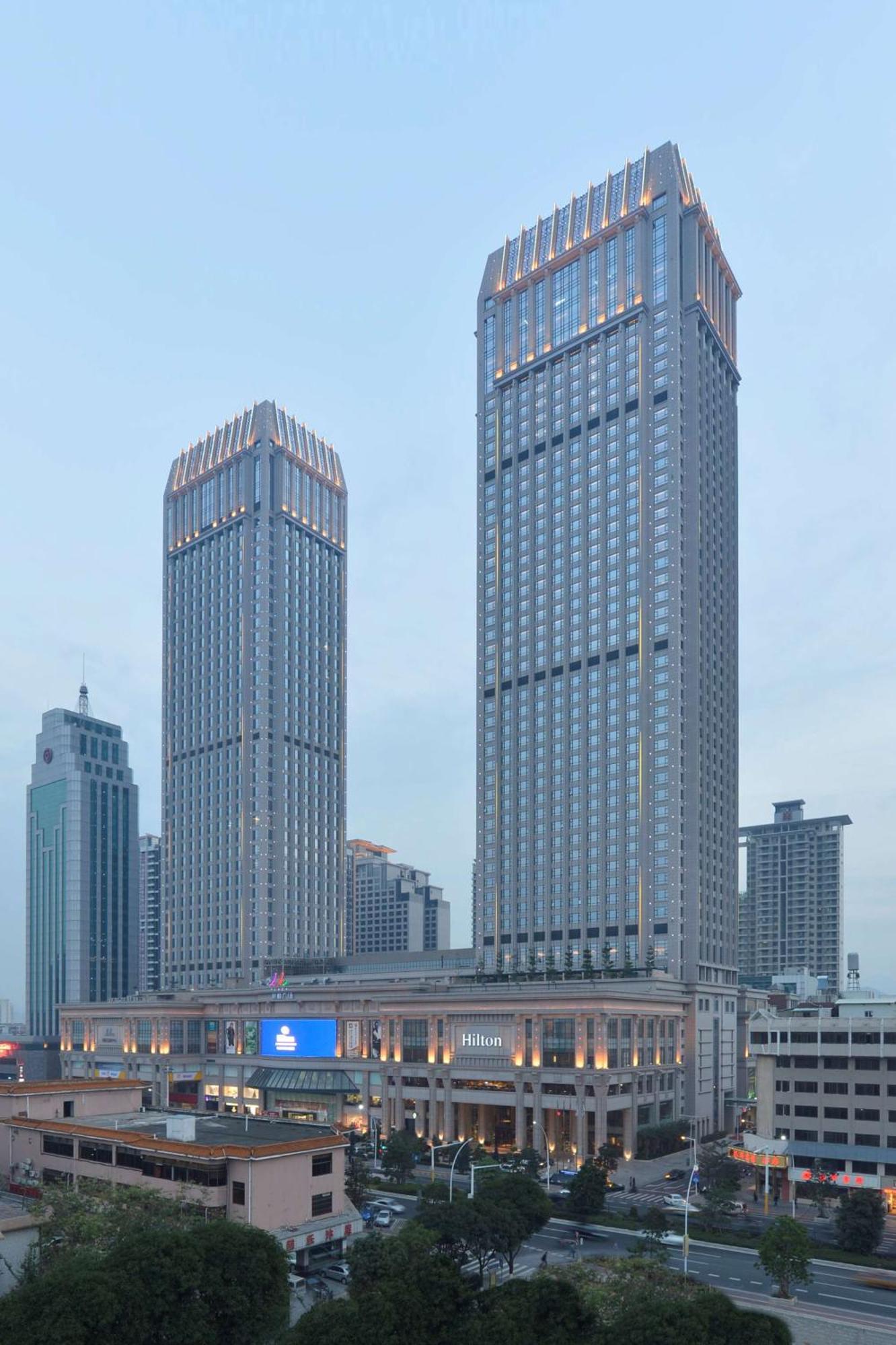 Hilton Zhongshan Downtown Екстериор снимка